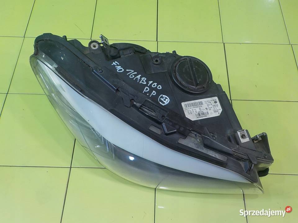 BMW 5 F10 20 D 11r KOMBI lampa prawa przod mazowieckie Suków