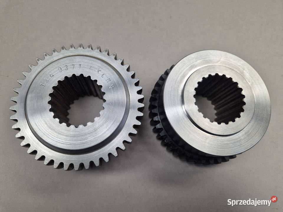 1349371 piasta sprzęgła pompy Caterpillar M312