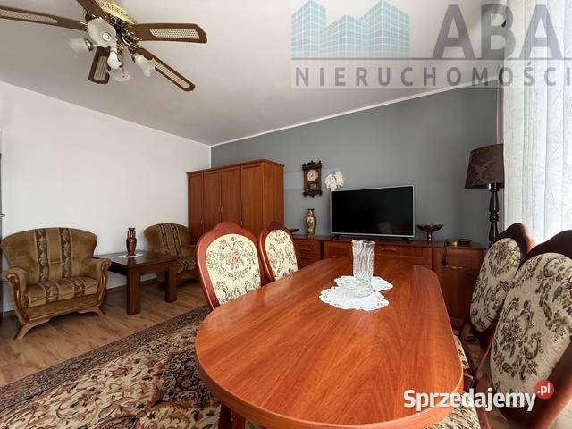 Kawalerka pierwsze piętro CENTRUM KONINA cegła wielkopolskie Konin