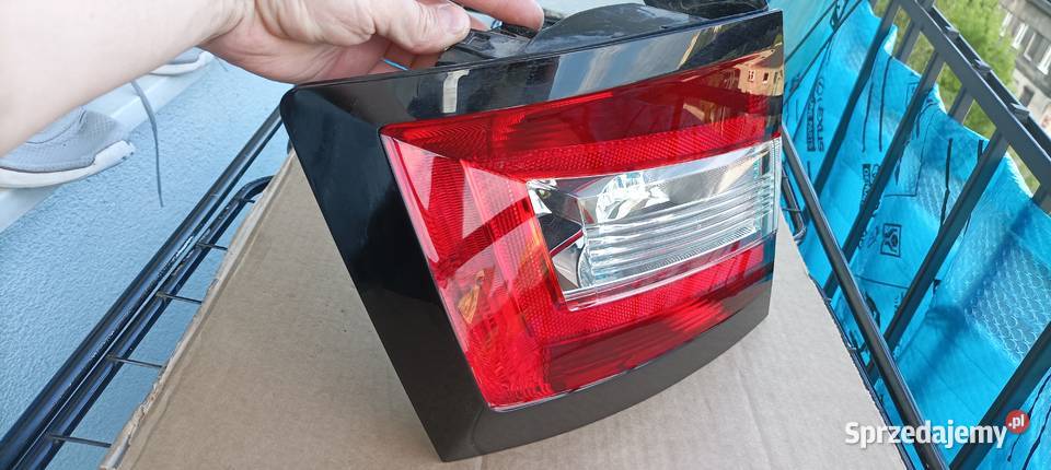 Skoda Fabia III lampa tylnia lewa Łódź