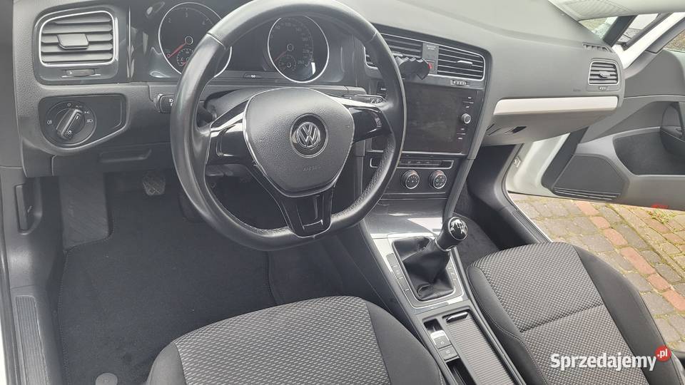 Volkswagen GOLF VII 16diesel 135 bezwypadkowy wspomaganie kierownicy