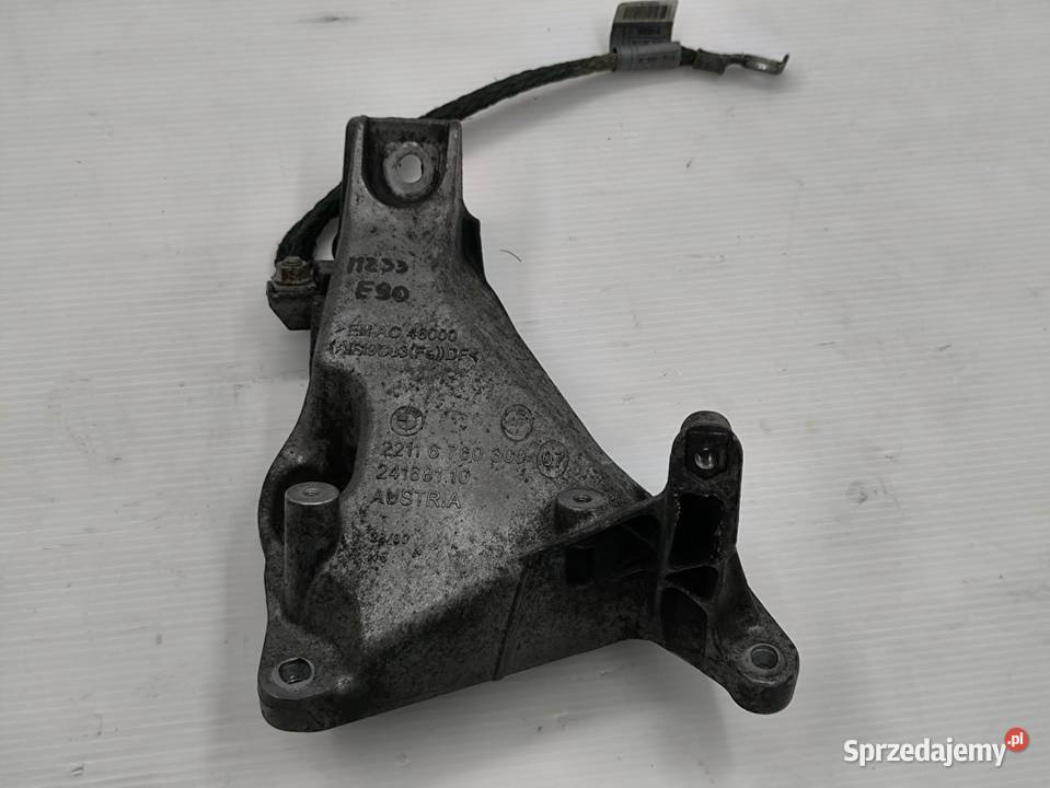 ŁAPA SILNIKA LEWA BMW E90 E91 20D 150 6760309