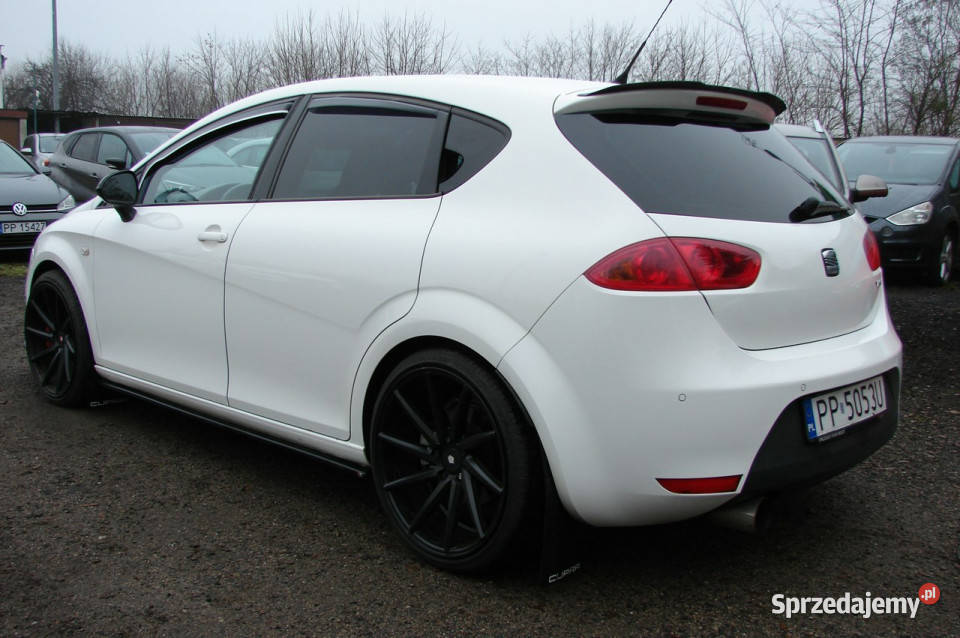 Seat Leon CUPRA R 310 II 20052012 garażowany wielkopolskie