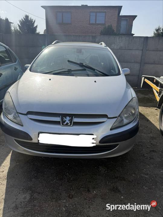 Zderzak lampa maska przód grill pas Peugeot 307