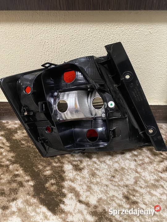Lampa Prawa Tylna Depo Skoda Fabia III dolnośląskie Lwówek Śląski