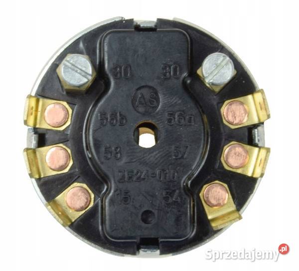 Stacyjka z kluczykiem metalową nakrętką Zetor podkarpackie Tyczyn