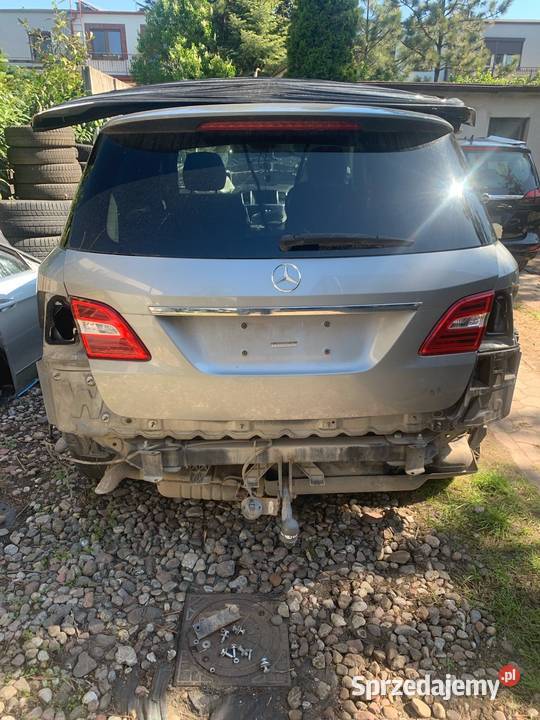 W166 ml Mercedes tył klapa Rok produkcji 2013 Poznań
