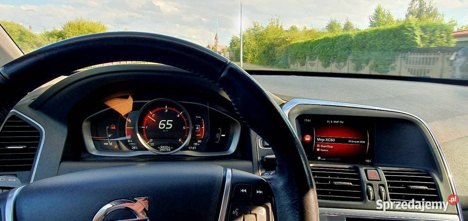 Volvo XC60 2017 r D3 czarne skóry kamera Łuków