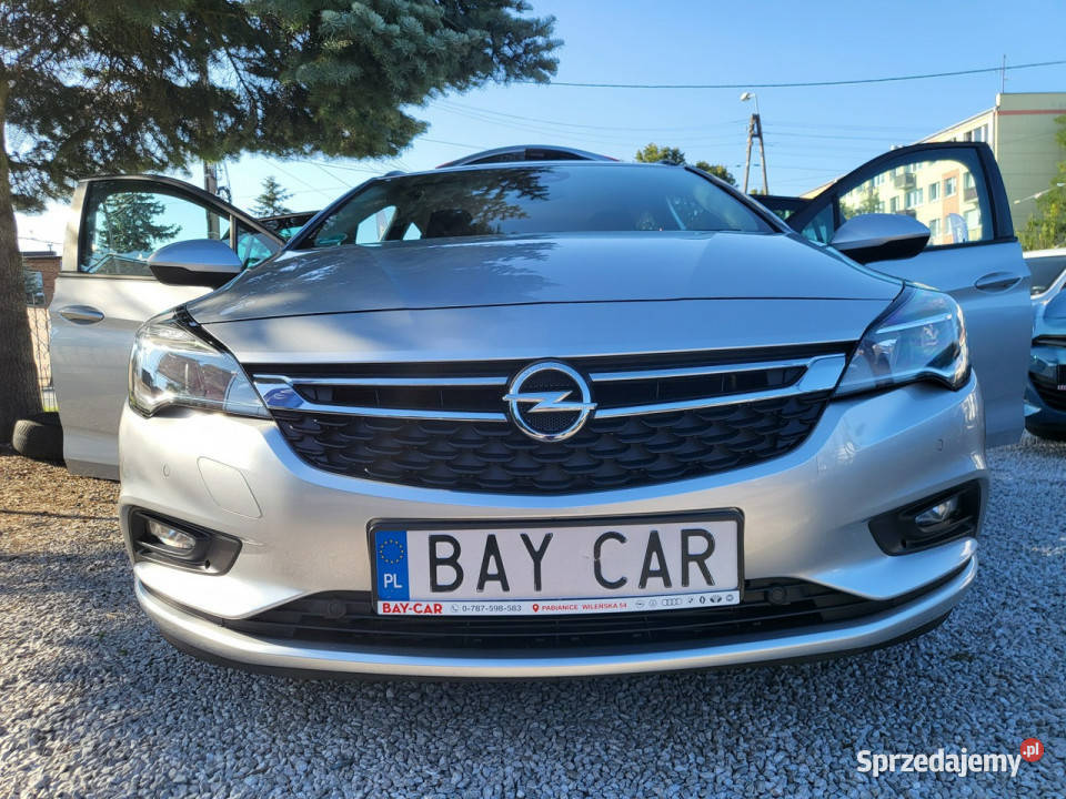 Opel Astra Sports Tourer 14 Turbo 100 Przebieg Pabianice