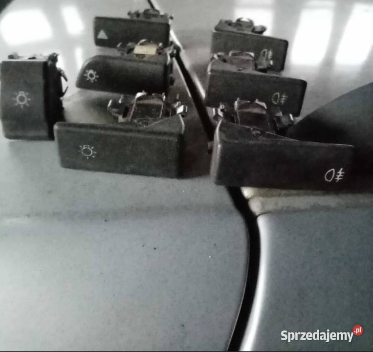 Włączniki Lampy Fiat 126p Dąbrowa Zielona
