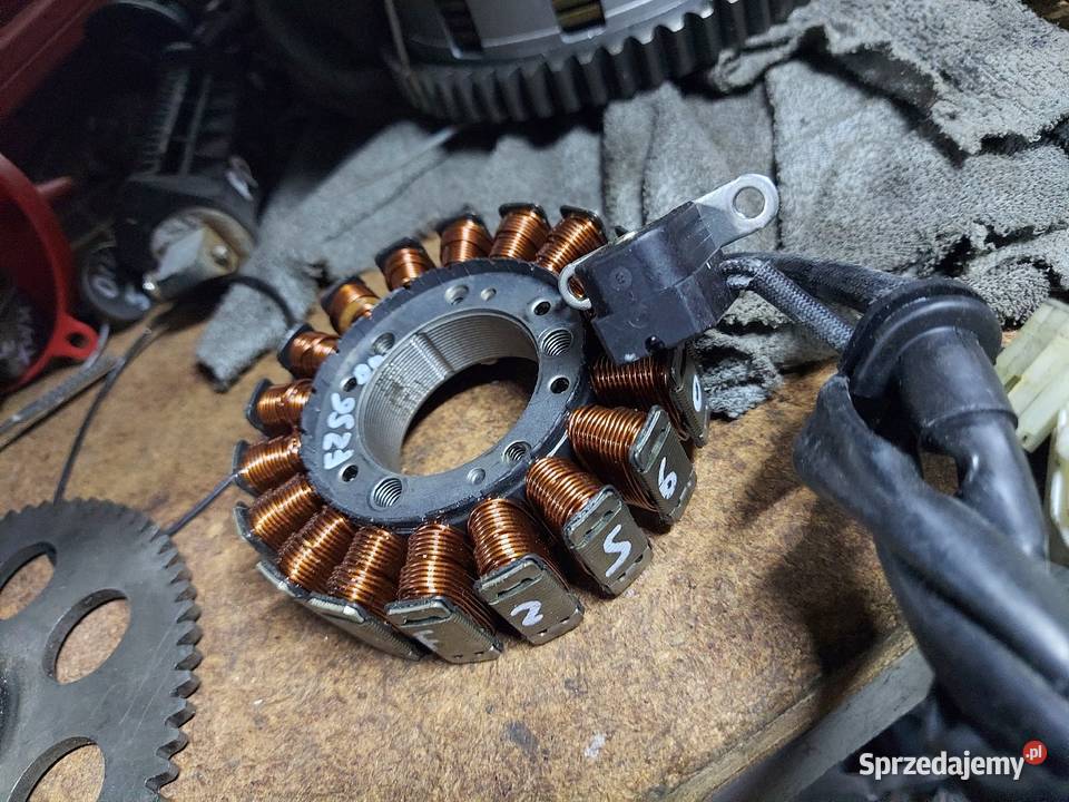 Yamaha FZS 600 Fazer iskrownik stojan alternator dolnośląskie Jelenia Góra sprzedam