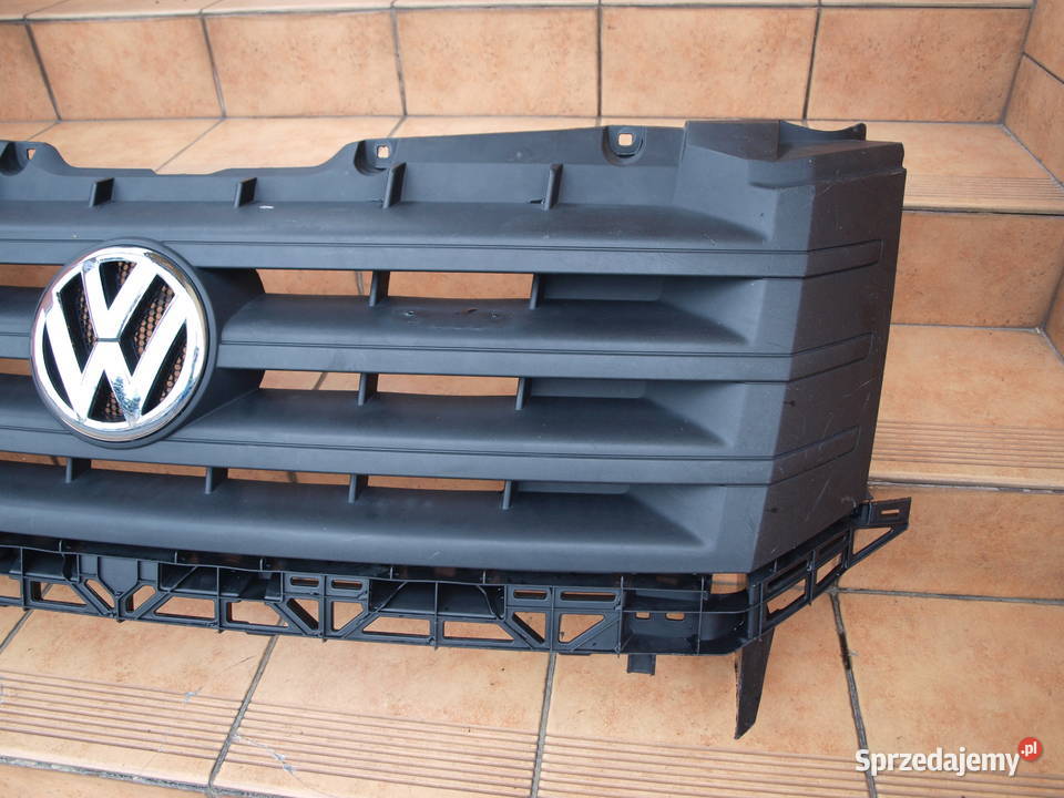 VW Crafter grill atrapa przód kompletny 2011