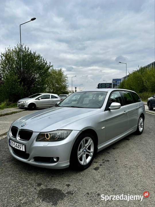 Bmw E91 2010 320i 20 Benzyna Polift Nawi Skora Kraków