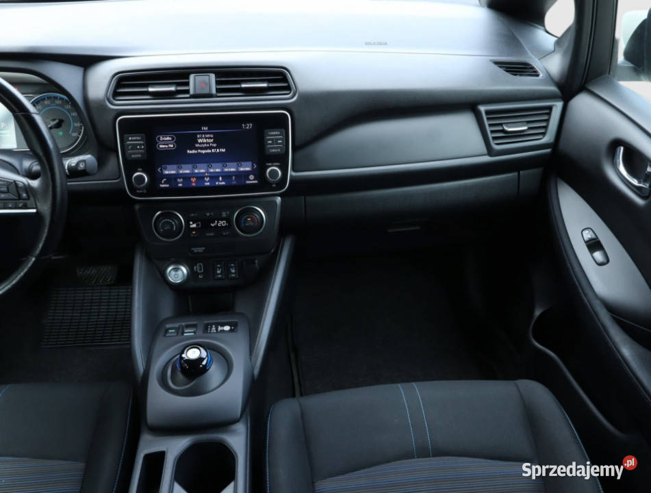 Nissan Leaf 40 kWh asystent pasa ruchu sprzedam