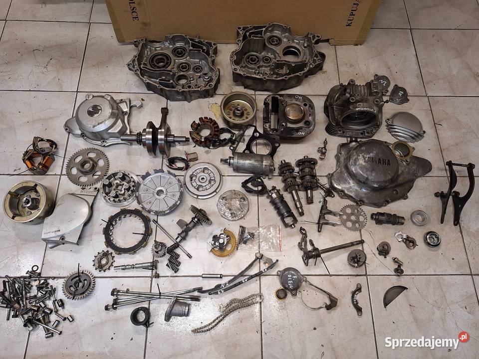 Yamaha SR 125 silnik części sr125 głowica