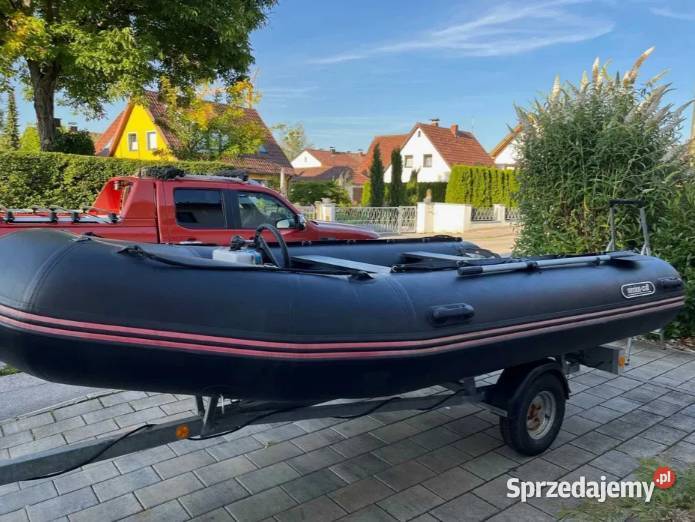 Łódź łódka przyczepka motorowa wedkarska RIB