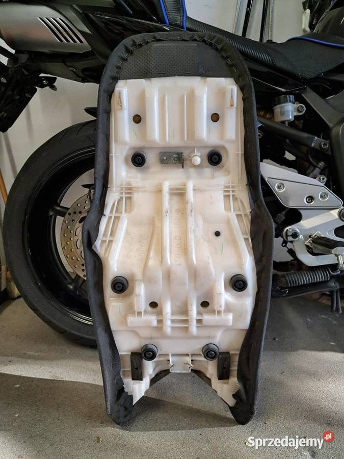 Kanapa Yamaha FZ6 S2 Siedzenia pomorskie Mosty