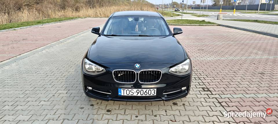 BMW Seria 1 116i F20 2012r benzyna 16 136 podgrzewane fotele Ostrowiec Świętokrzyski