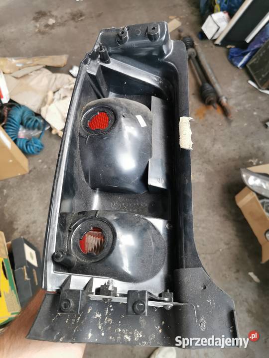 tylna lampa voyager caravan usa Gdynia