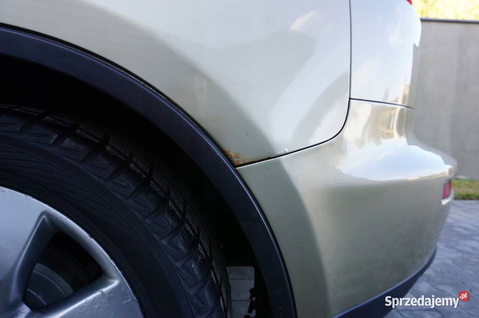 ĆWIARTKA LEWA TYŁ TYLNA INFINITI FX35 FX45 osobowe wielkopolskie Nowy Tomyśl