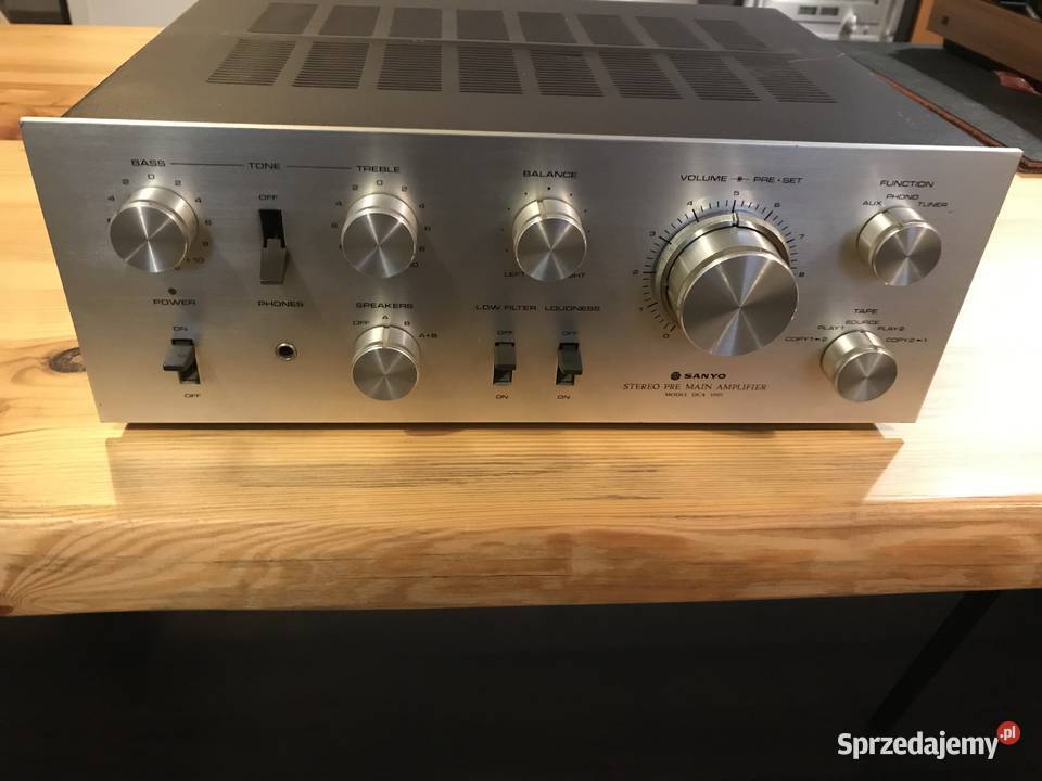 Wzmacniacz Sanyo vintage 100 sprawny ładnie Wzmacniacze i pokrewne małopolskie