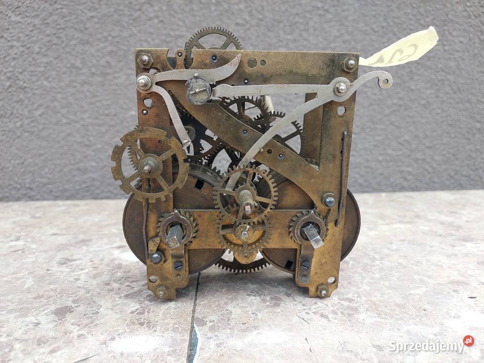621 Mechanizm małego zegara ściennego Kienzle Tczew sprzedam