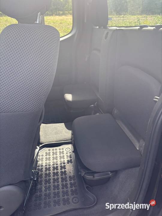 Nissan Navara 25 Grochowe