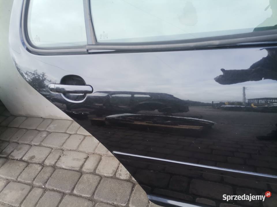 VOLKSWAGEN GOLF 4 IV 5D DRZWI PRAWY TYŁ Nowy Sącz