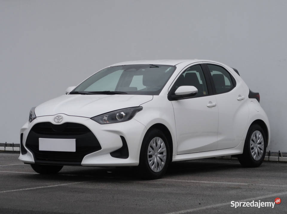 Toyota Yaris 15 VVTi Hybrid