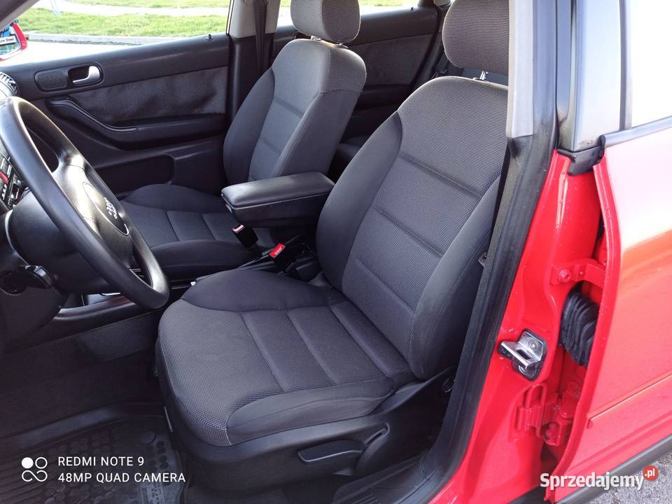 Audi A3 16 GAZ 2002 5 DRZWI Alufelgi 16 czerwony Świdnik