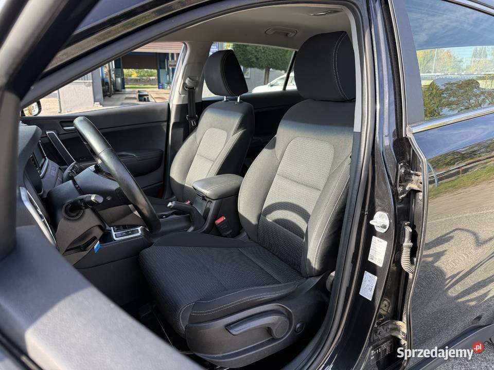 Kia Sportage 16 BENZYNA Klimatronik Nawigacja światła do jazdy dziennej