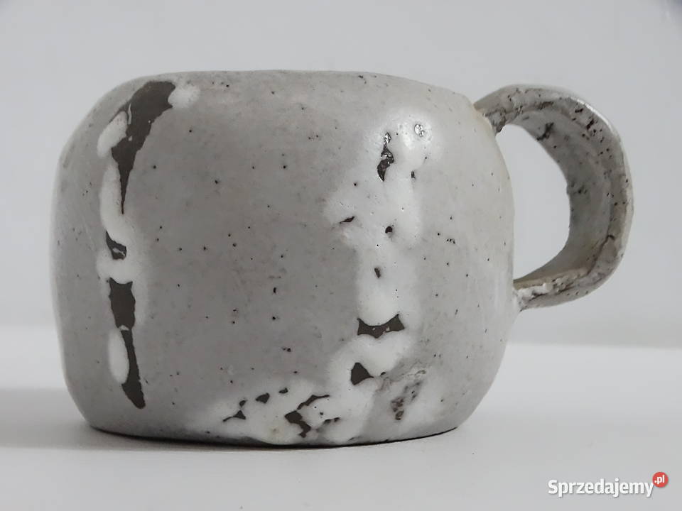 Ręcznie robiony kubek ceramiczny Surowy Design Biłgoraj sprzedam