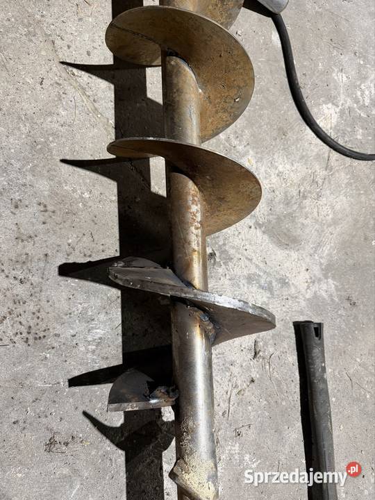 Profil zamknięty kwadrat 90x90x10 1500mm zaczep