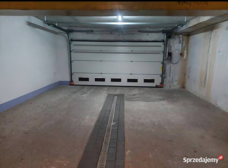 Duży GarażMagazyn 25m2Jana Sawy 4 do wynajęcia 25m2 Wynajem Wynajem lubelskie