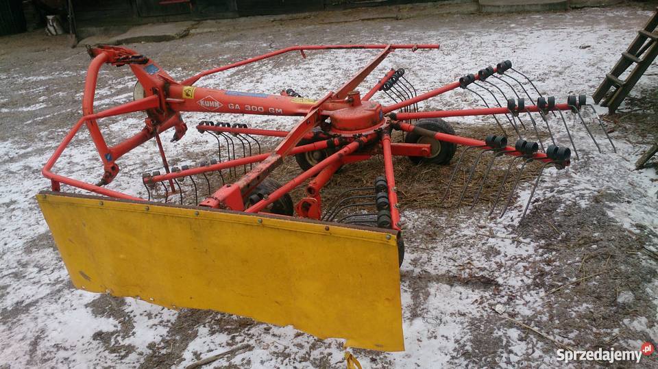 Zgrabiarka kuhn Ga 300 Gm