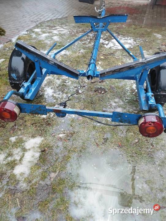 Sprzedam przyczepę podłodziową sprzedam