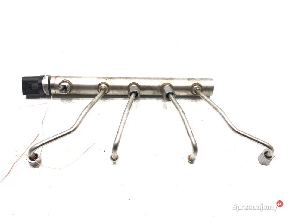 LISTWA WTRYSKOWA BMW F30 7585411 20 245