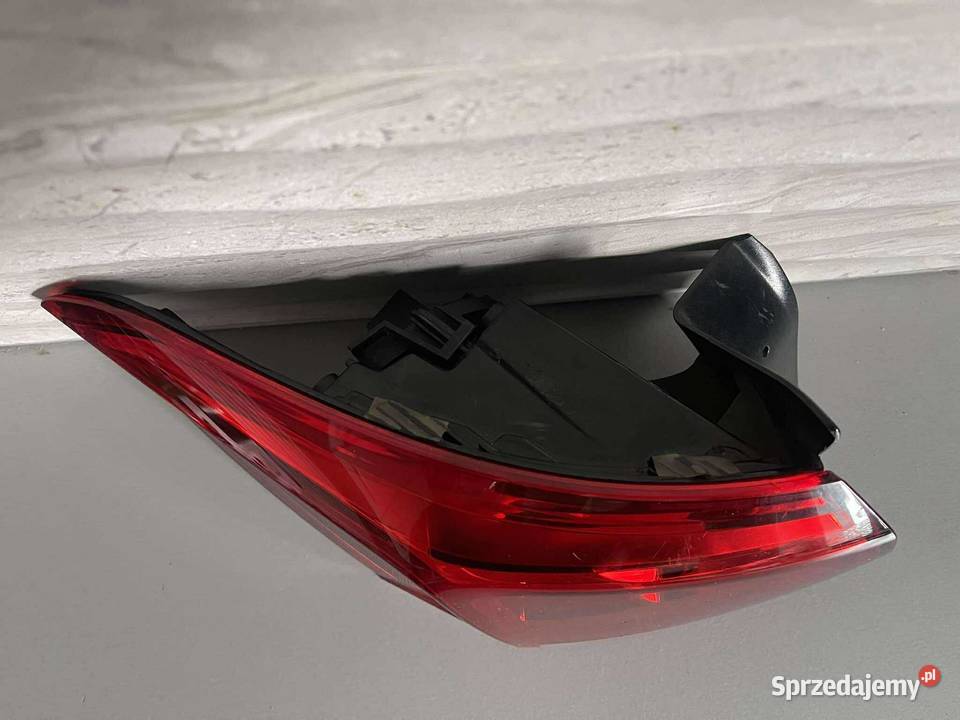 SEAT ARONA 679945095B LEWA LAMPA TYŁ Lampy tylne Ostroróg