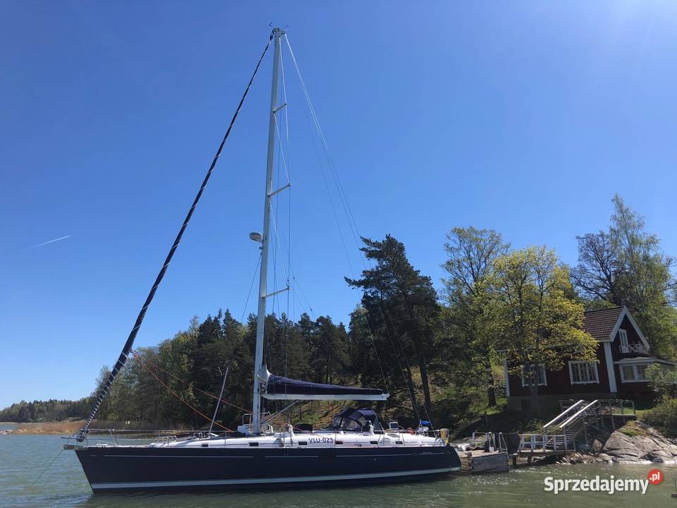 Przestronny i komfortowy jacht żaglowy Beneteau Gdańsk