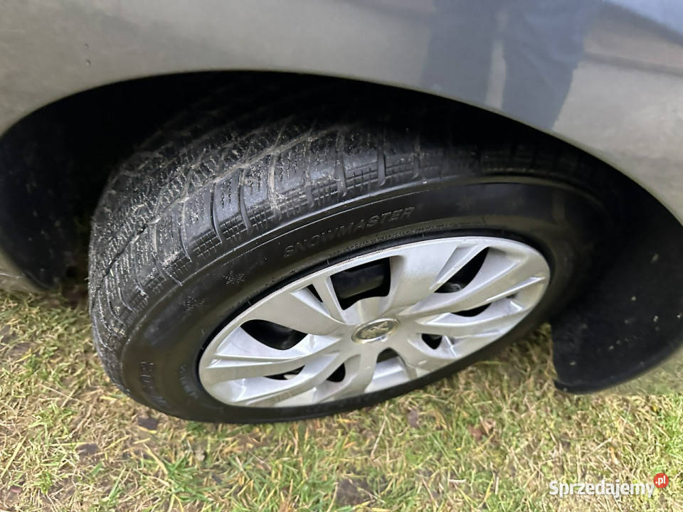 Peugeot 207 Oszczędna benzyna klimatyzacja Wejherowo