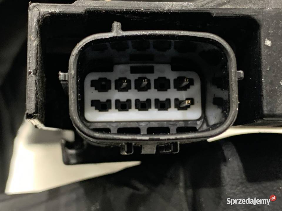 LISTWA WTRYSKOWA Z WTRYSKAMI LEXUS LBX Listwy wtryskowe podkarpackie