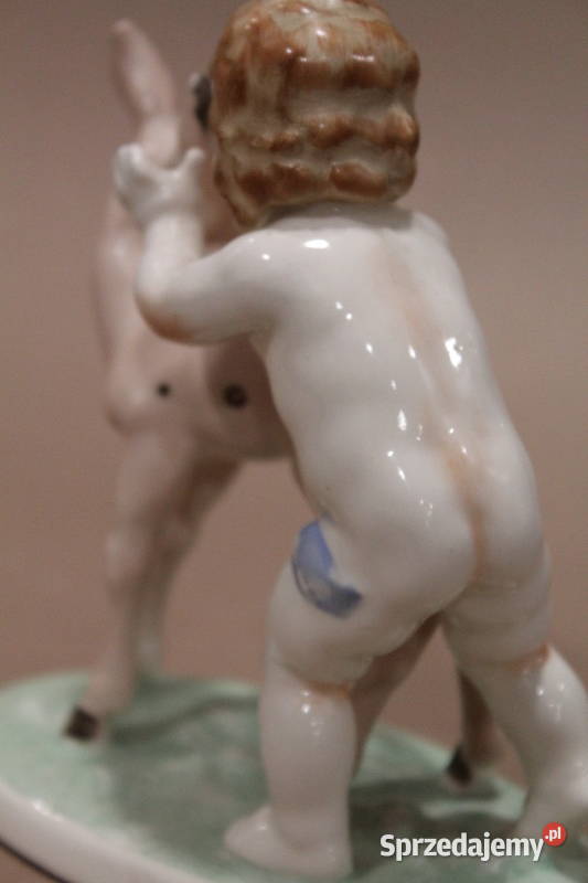 Figurka chłopiec z sarną 1303 FiaF Szczecin