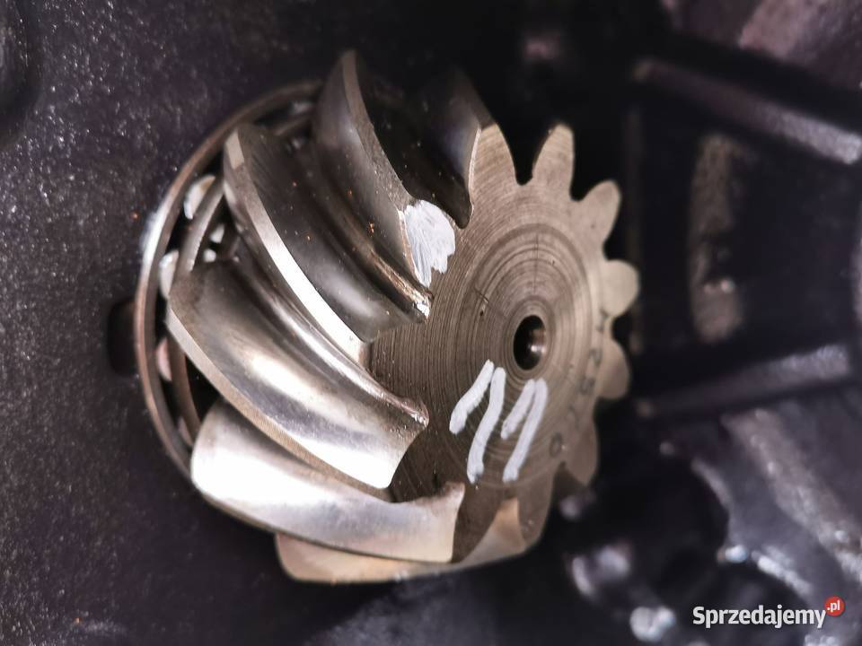 Wałek ataku Koło talerzowe Holland LM 435 Spicer wielkopolskie Wilkowo