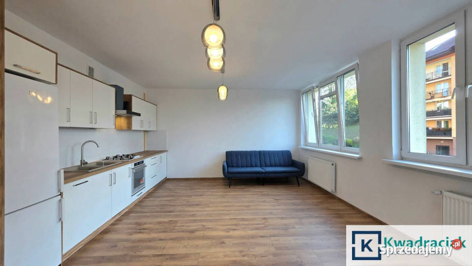 sprzedaży mieszkania Lesko 40m2 2 pokojowe Piętro 1