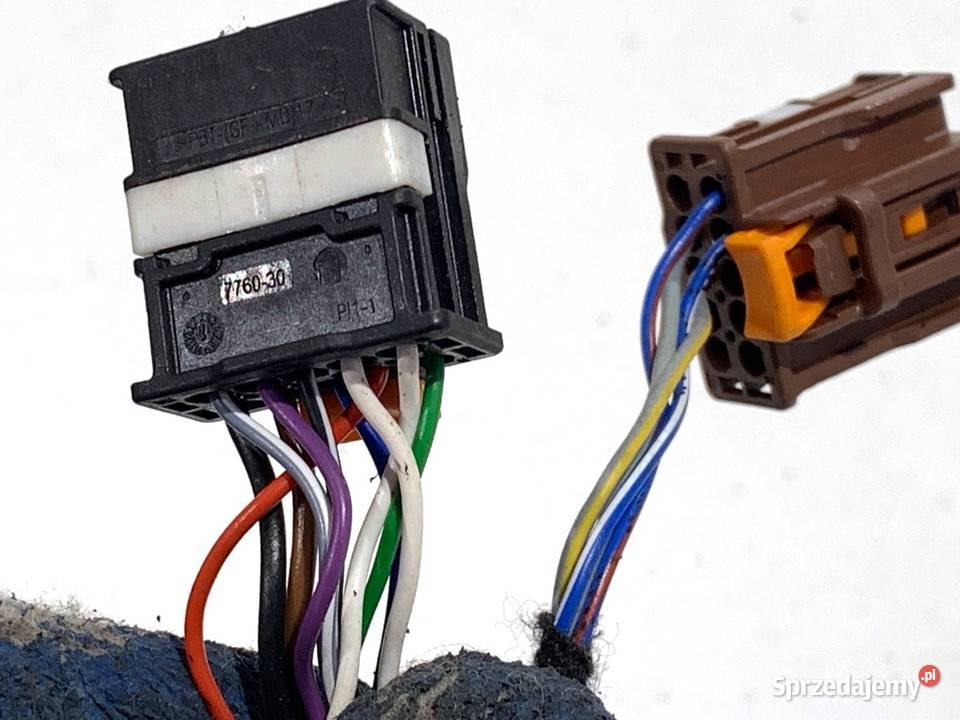 LUSTERKO PRAWY PEUGEOT 508 SW II Kombi LAKIER