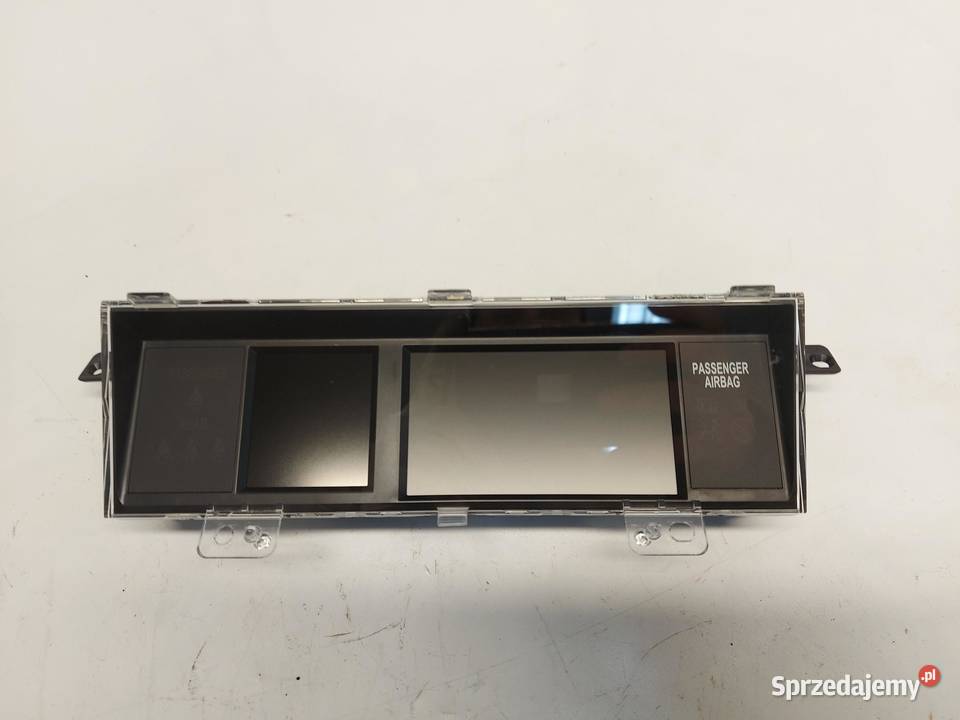 Subaru WRX STI 2015r ekran wyświetlacz centralny dolnośląskie