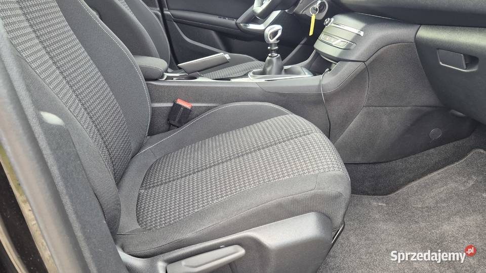 PEUGEOT 308 15 DHI 131 BEZWYPADKOWY isofix 308 Motoryzacja Rzeszów
