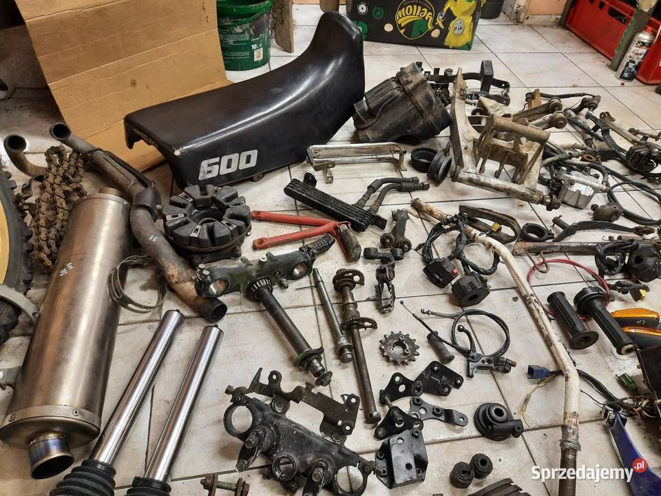 Suzuki DR 600 650 części koło lagi owiewka bak Jelenia Góra sprzedam