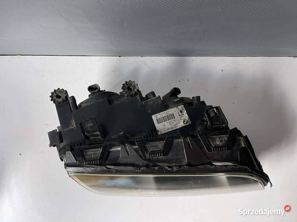 BMW 3 E46 PRAWA LAMPA PRZÓD SEDAN ORYGINAŁ Lampy przednie Ostroróg