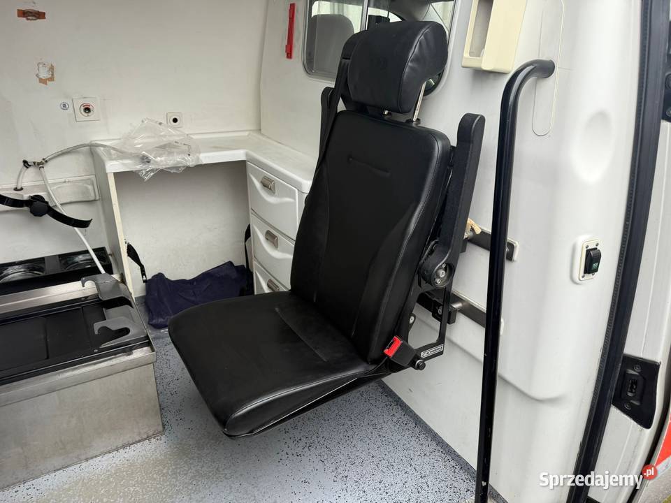 Vw Transporter T5 Ambulans Karetka Pogotowia Volkswagen Legnica